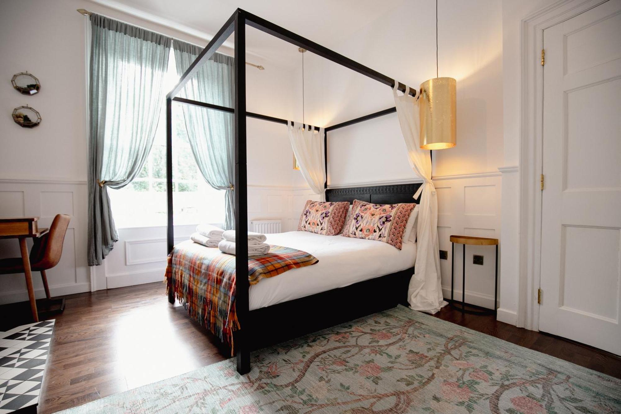 Slateford House 1770 Luxury Aparthotel By The House Of Danu 에든버러 외부 사진